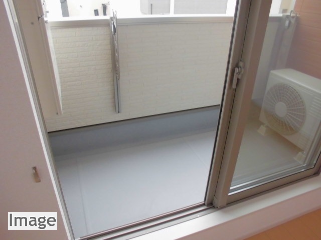 17/28 バルコニー