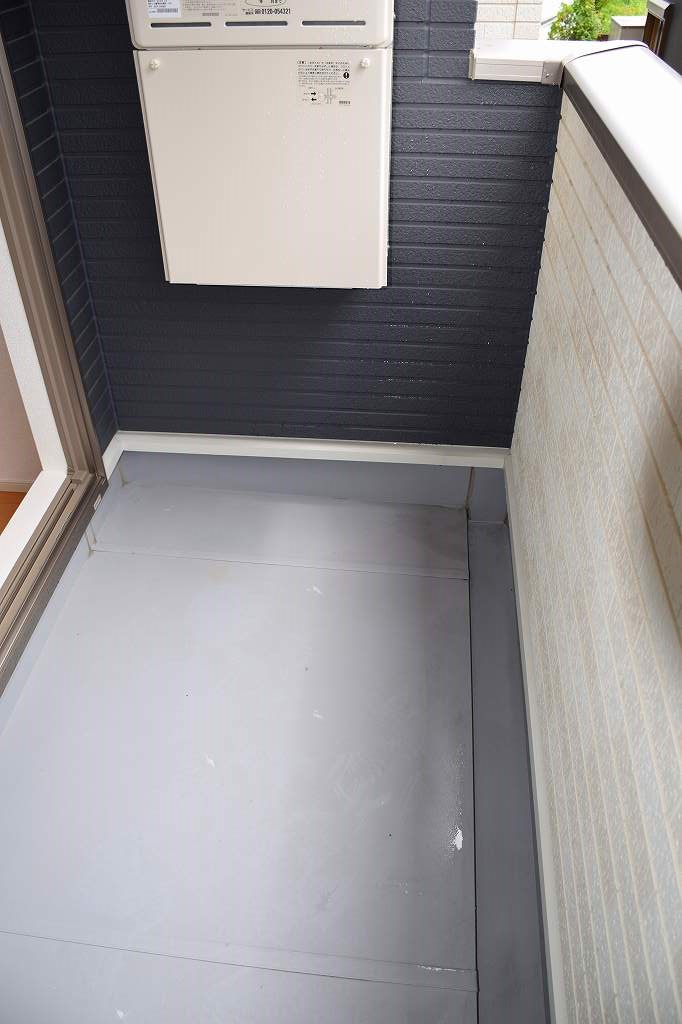 16/28 バルコニー