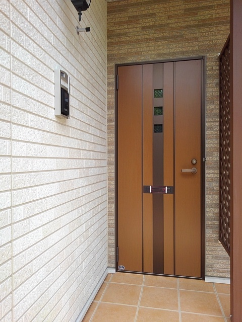 14/20 エントランス