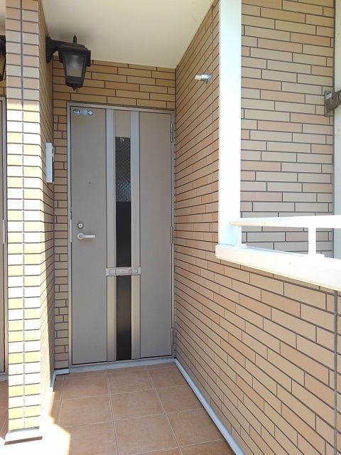 2/13 エントランス