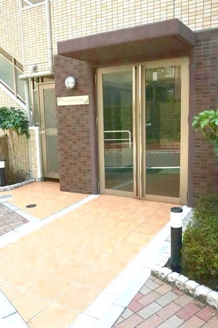 2/10 エントランス