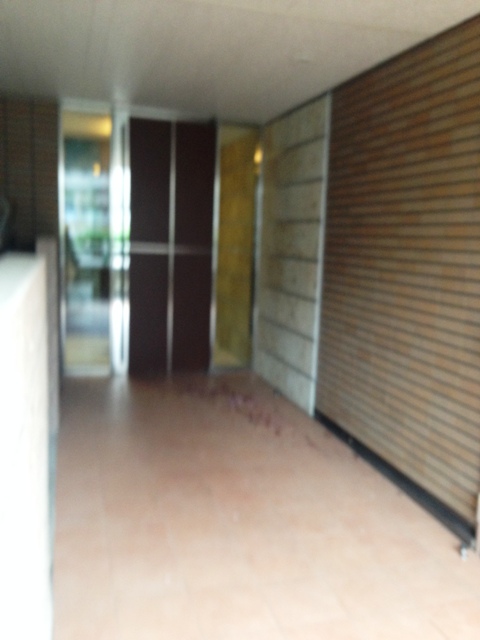 29/30 エントランス