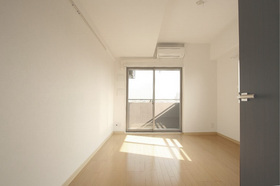 4/18 リビング/ダイニング