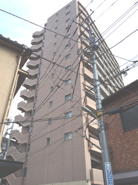 2/30 外観