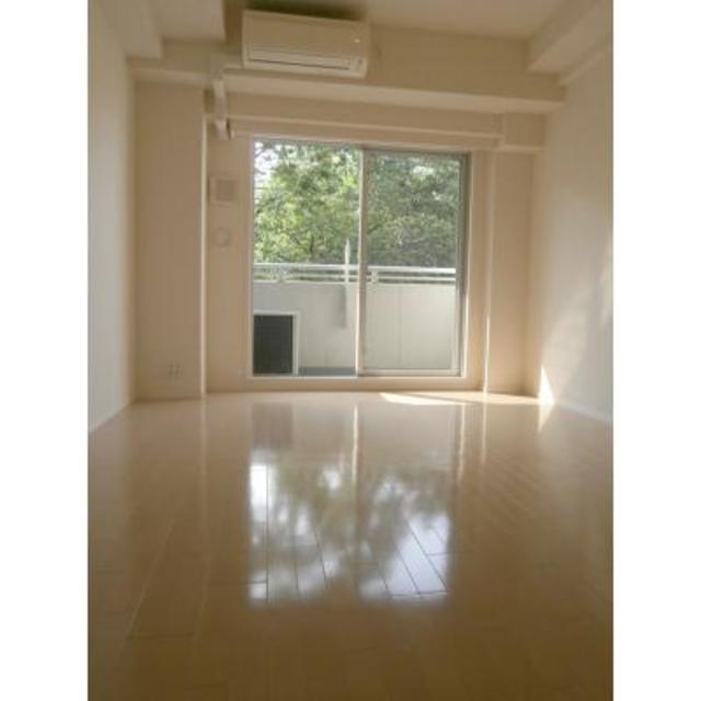 13/30 リビング/ダイニング