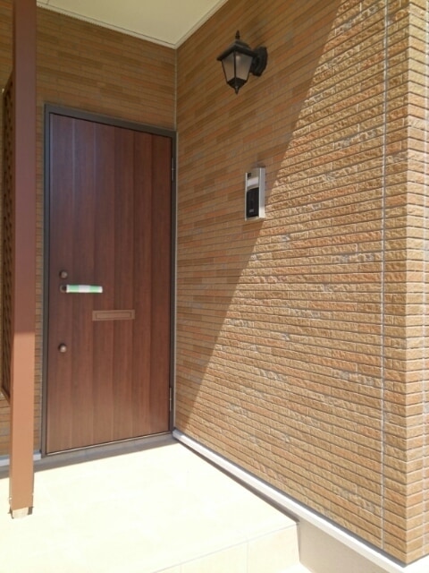 14/20 エントランス