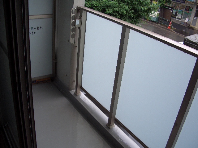 16/20 バルコニー