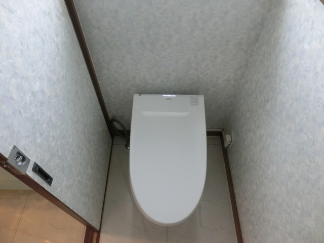 15/17 トイレ