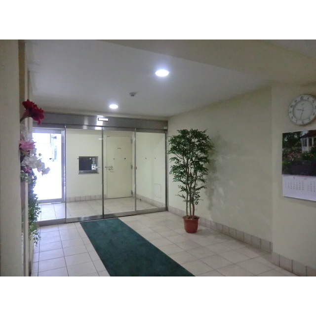 20/25 エントランス