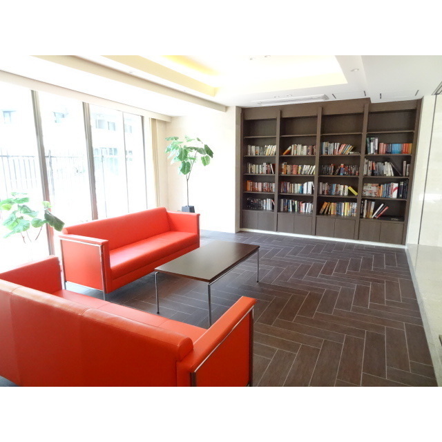 8/11 エントランス