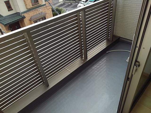 15/28 バルコニー