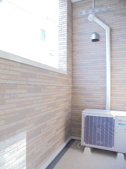 14/23 バルコニー