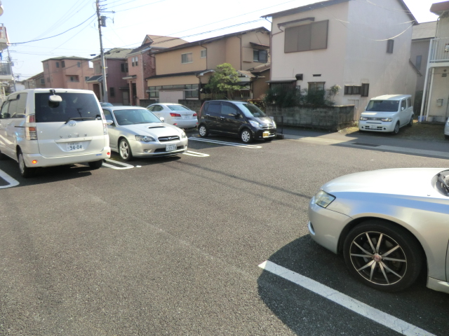 21/27 駐車場