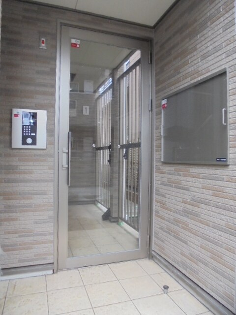 17/24 エントランス