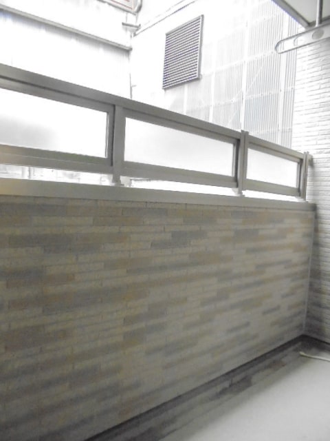 14/23 バルコニー