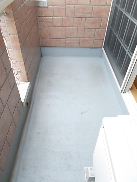 14/23 バルコニー