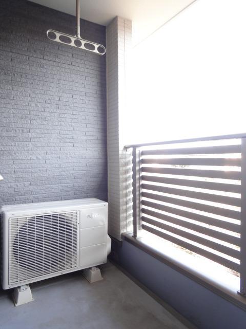 16/28 バルコニー