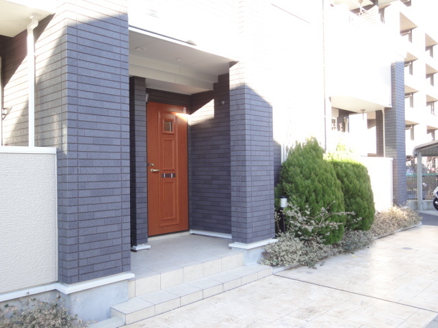 3/10 エントランス