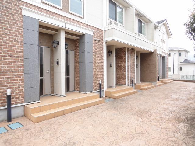 19/28 エントランス