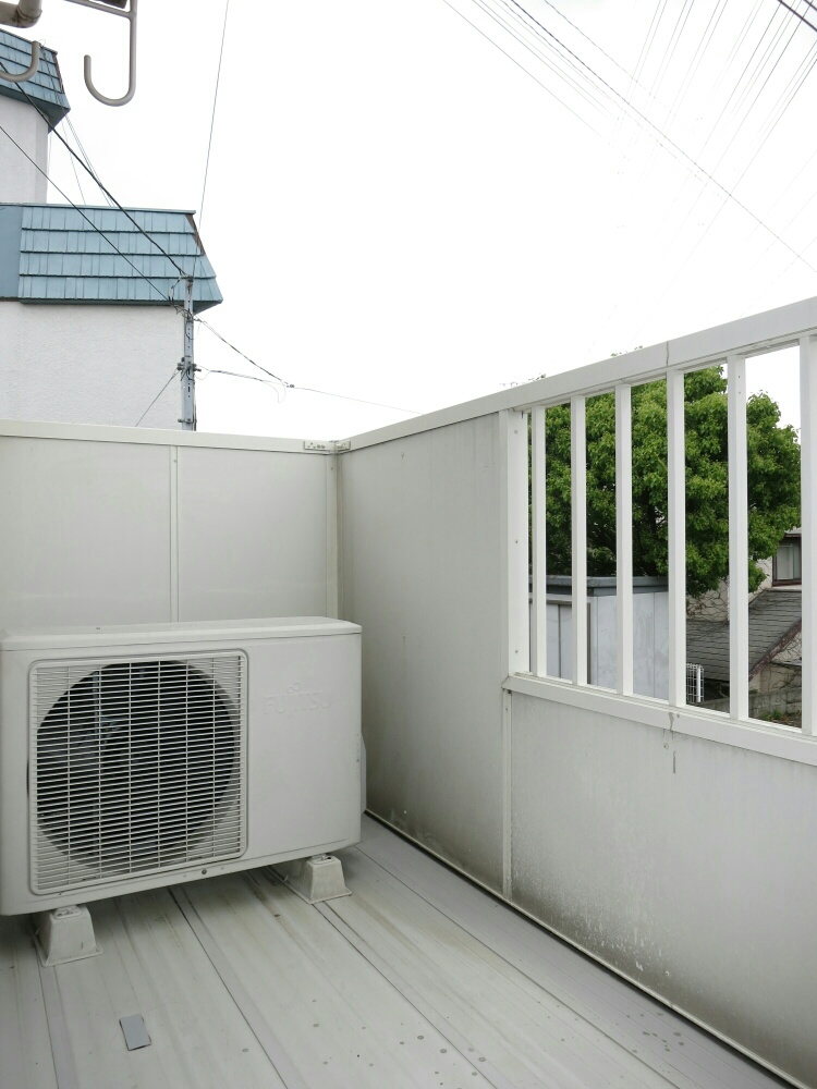 17/27 バルコニー