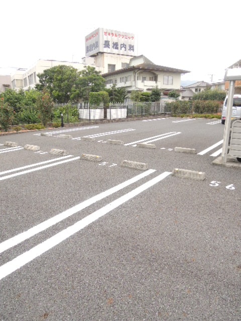 14/19 駐車場