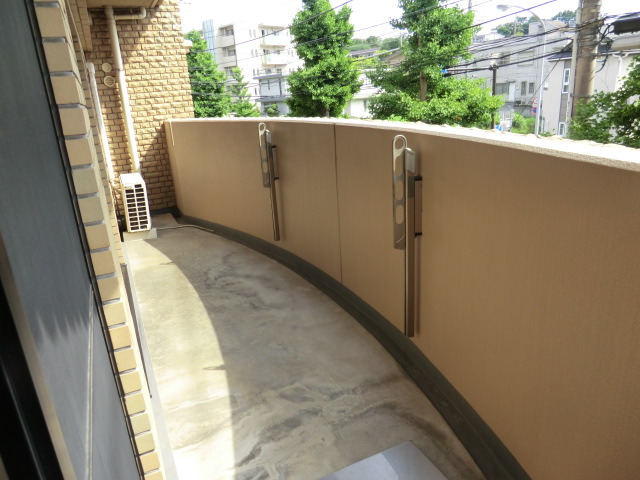 18/30 バルコニー