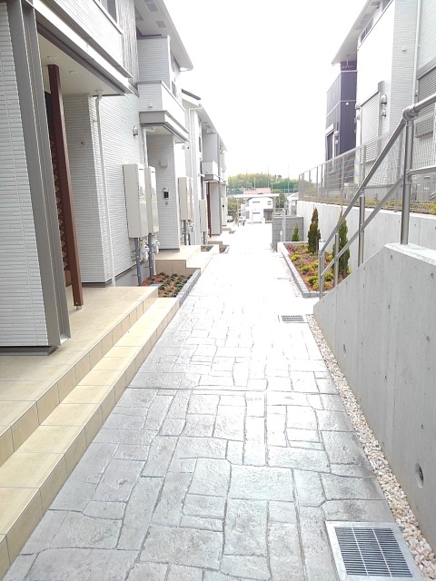 14/23 エントランス