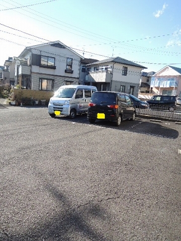 14/20 駐車場