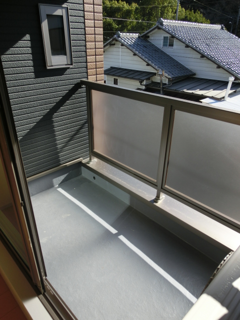 18/28 バルコニー