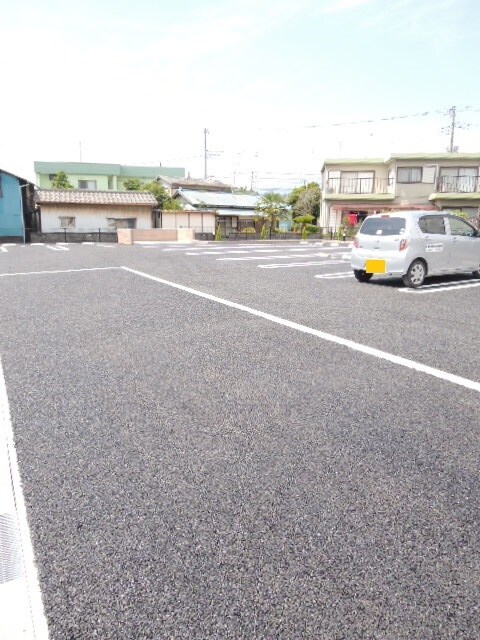 14/20 駐車場