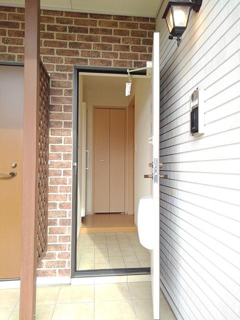 13/20 エントランス