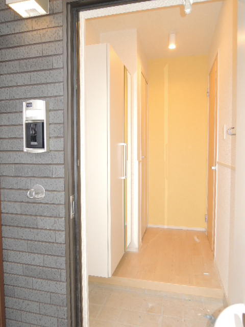 6/18 玄関