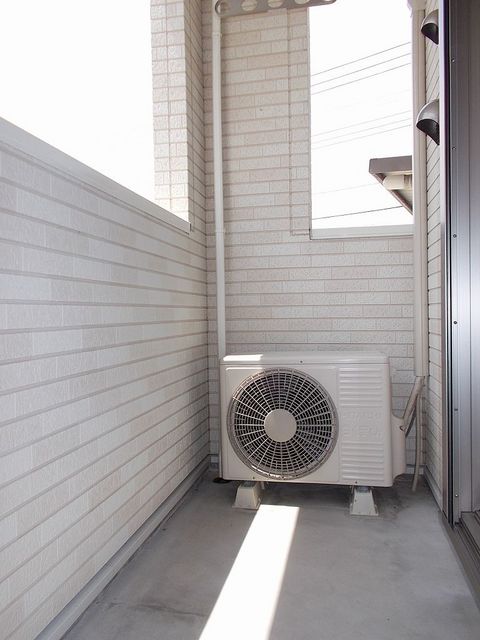 18/28 バルコニー