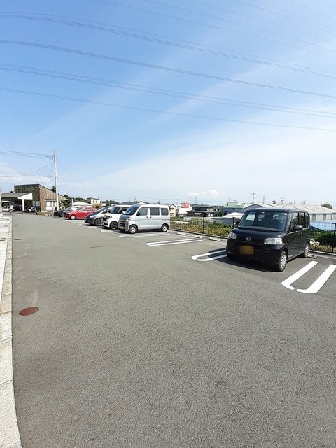 14/20 駐車場