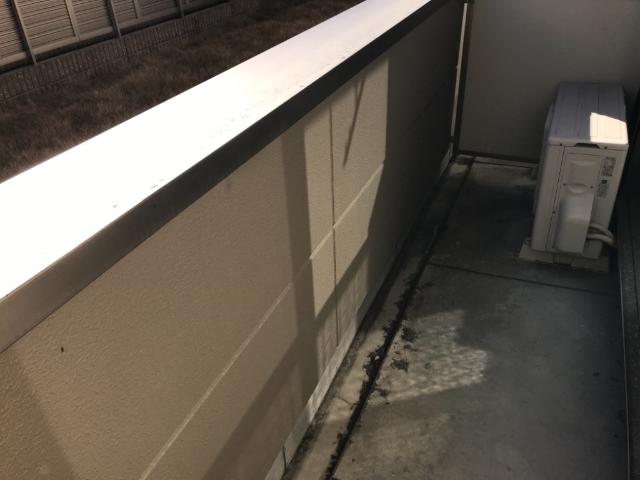 18/23 バルコニー