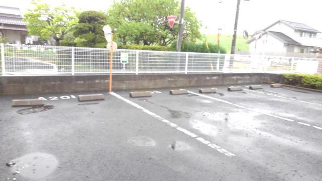 14/22 駐車場
