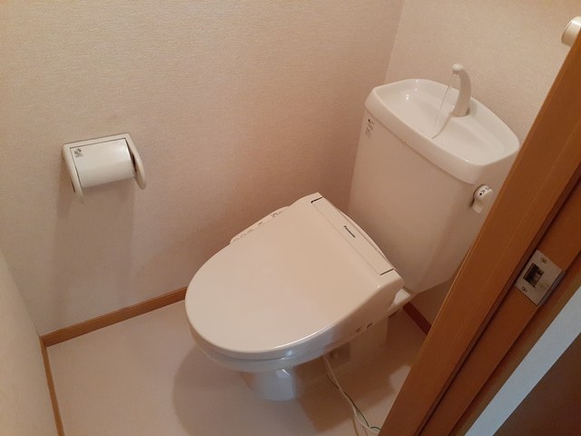 13/30 トイレ