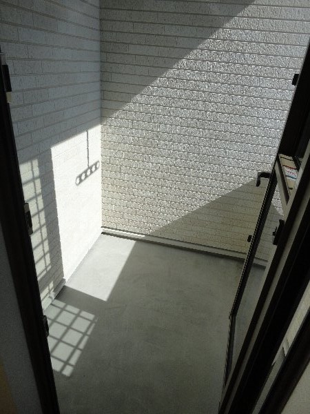 15/28 バルコニー