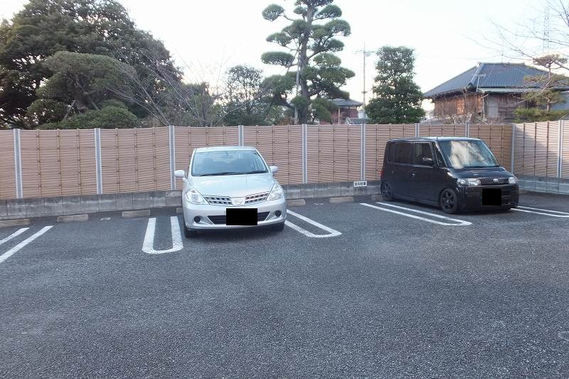 14/22 駐車場
