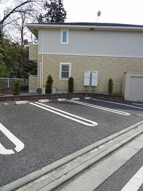 14/20 駐車場
