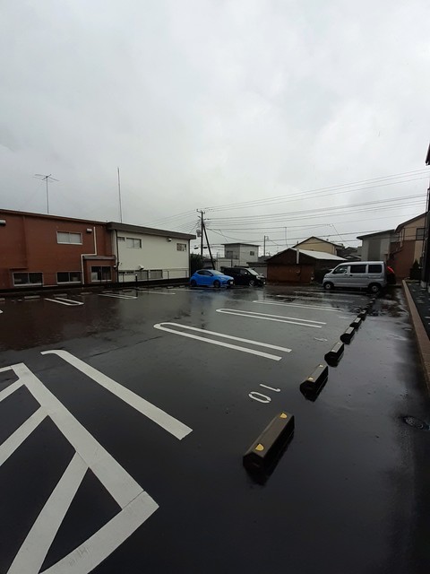 14/20 駐車場