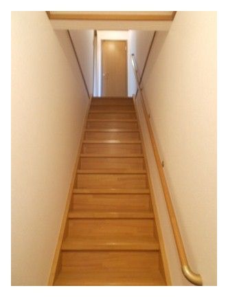 17/23 エントランス