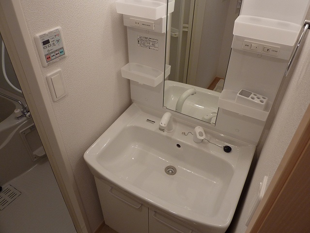 20/30 洗面