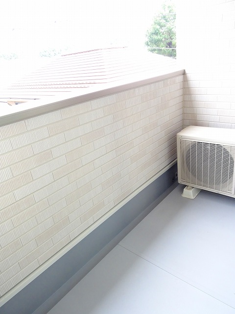 14/27 バルコニー