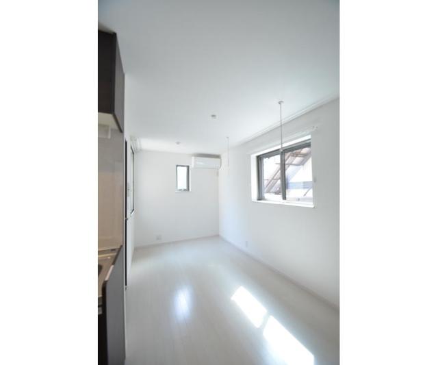 13/30 リビング/ダイニング