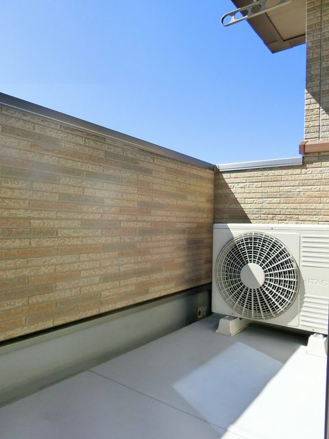 13/20 バルコニー