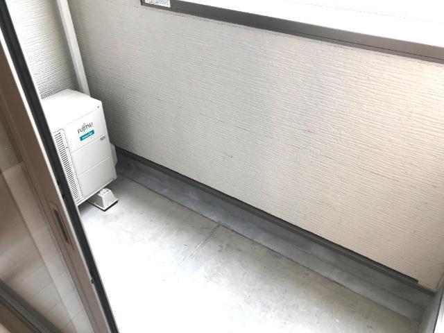 21/23 バルコニー