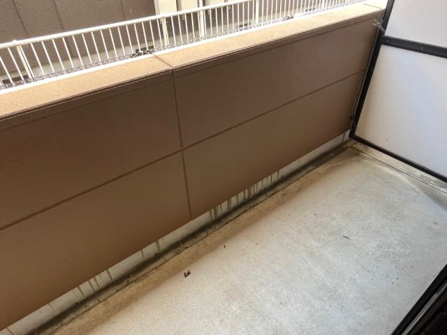 21/26 バルコニー