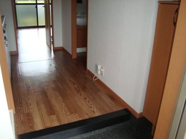 6/16 玄関
