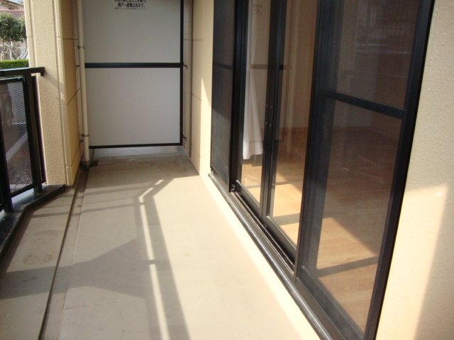 15/23 バルコニー